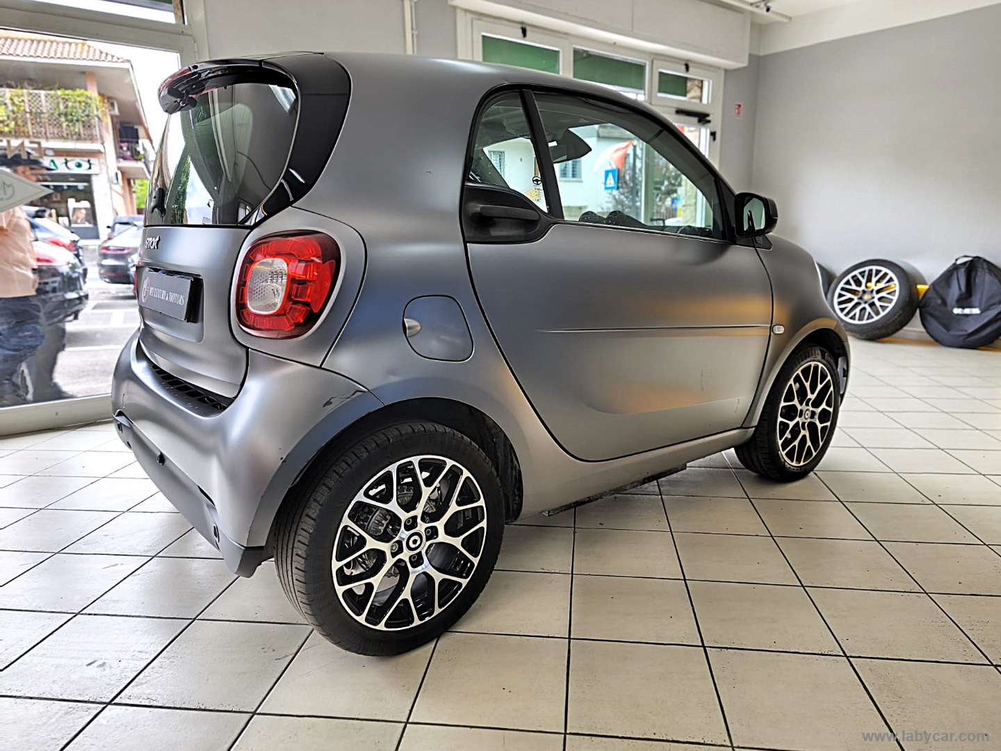 fortwo EQ BRABUS Style 39.000KM - immagine 6