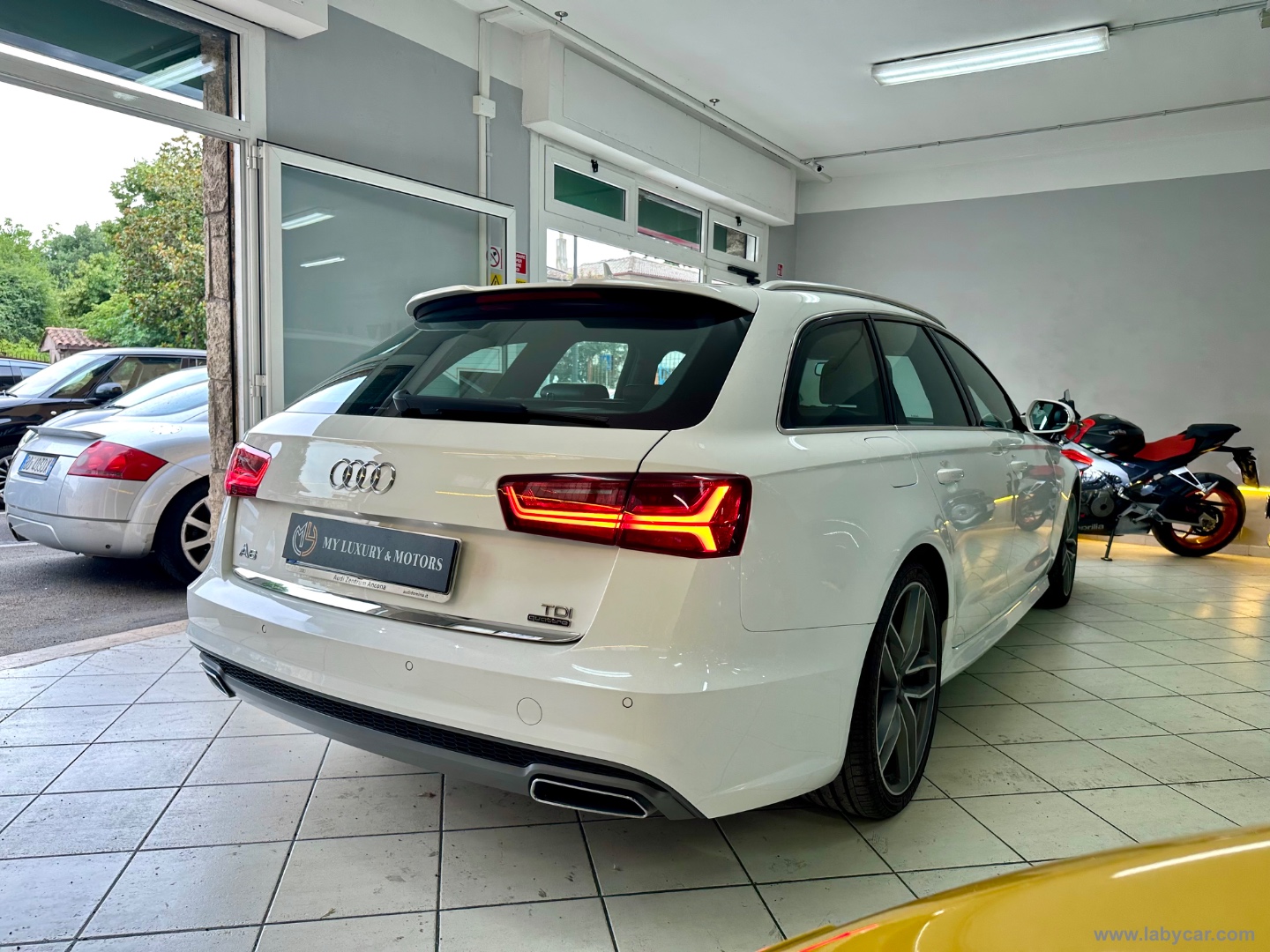 A6 2.0 TDI 190CV ultra S tronic Business S LINE TAGL DOC - immagine 6