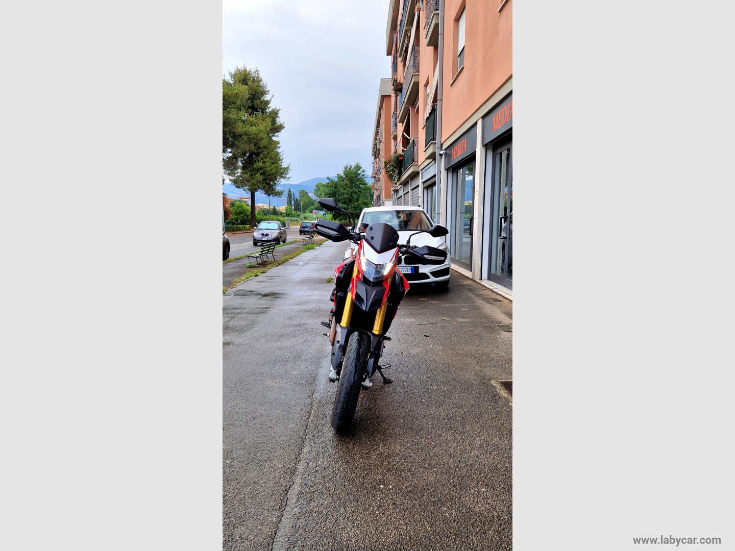 Hypermotard 939 SP DESMOTAGLIANDO OK - immagine 6