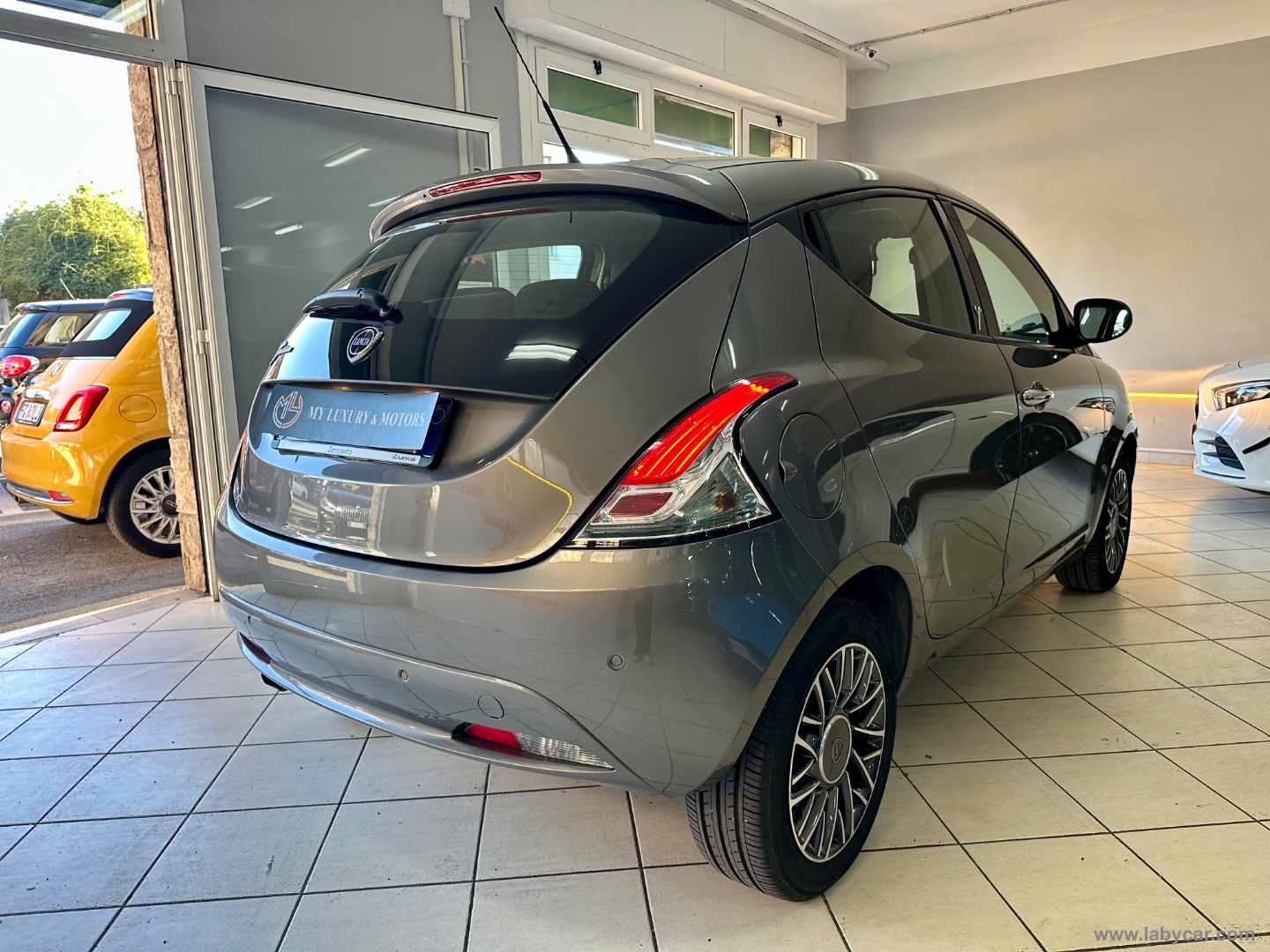 Ypsilon 1.2 69 CV 5p. Gold EURO 6 - immagine 6
