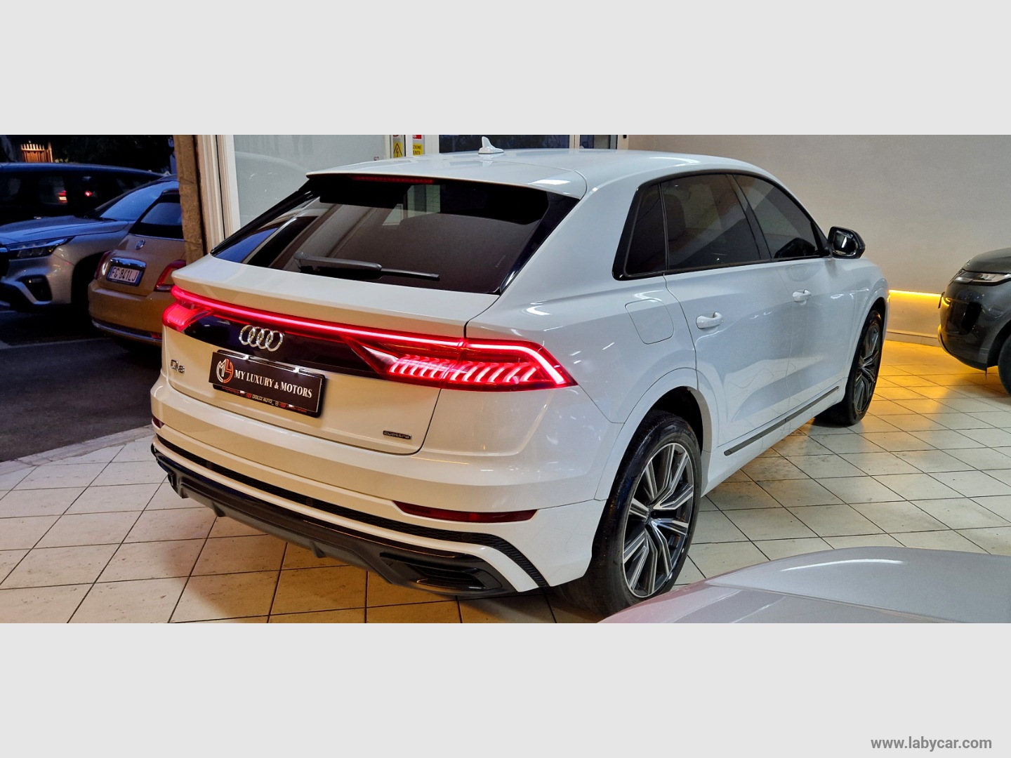 Q8 SUV TDI qu. 170 kW tiptr. S line ed. - immagine 6