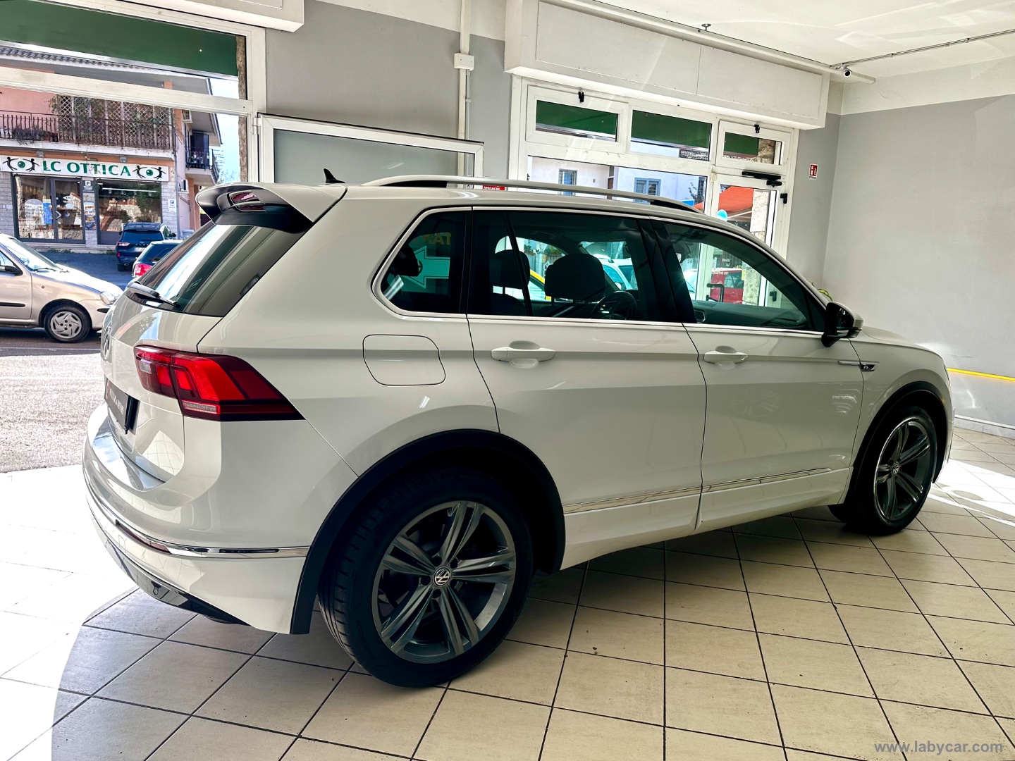 Tiguan 1.5 TSI R LINE Sport ACT BMT - immagine 6