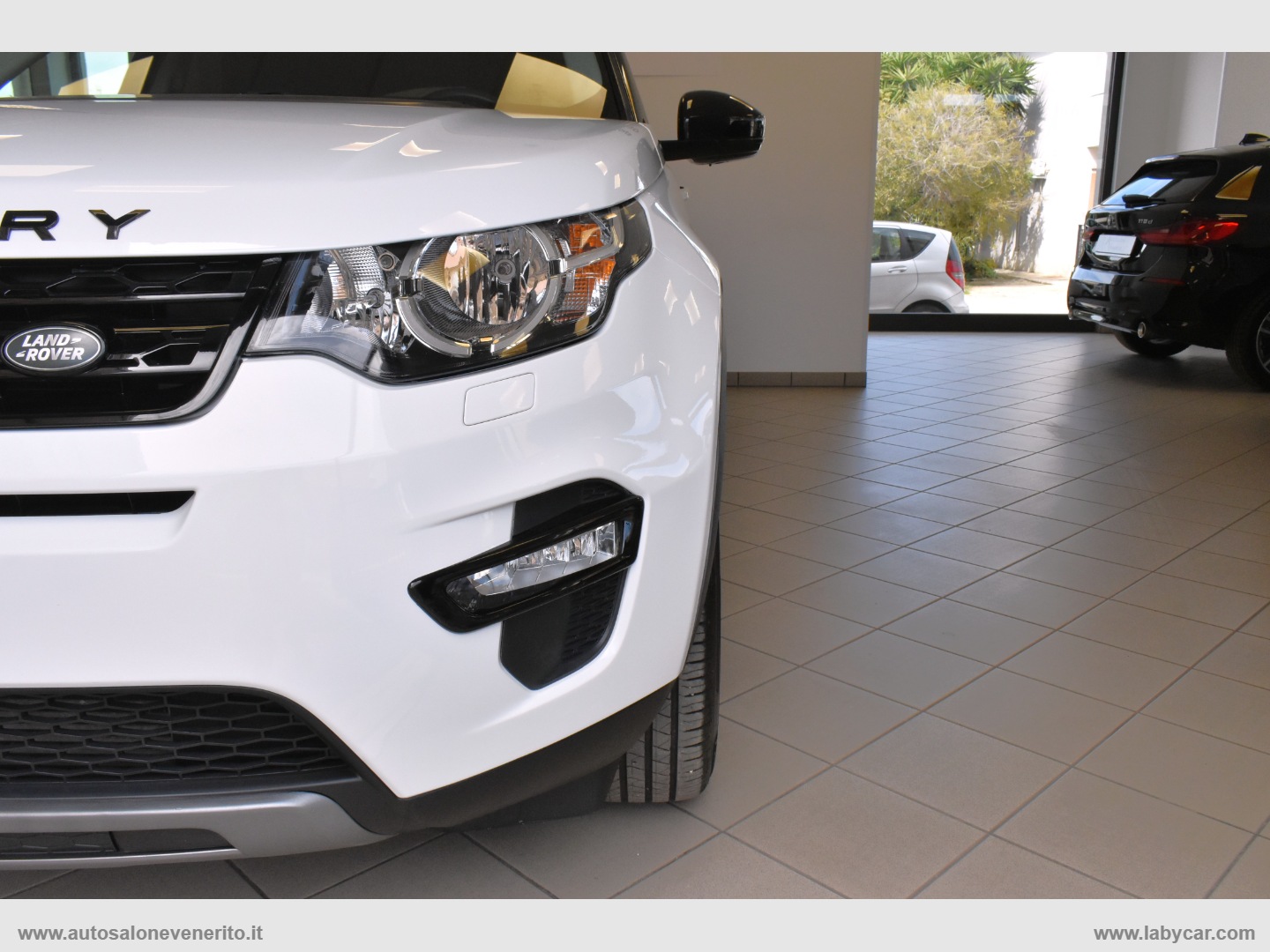 Discovery Sport 2.2 TD4 SE - immagine 6
