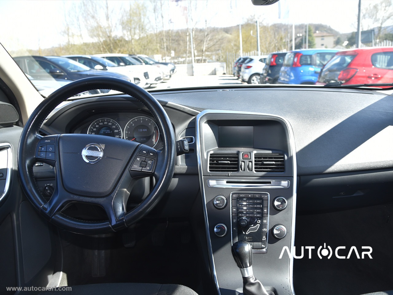 XC60 D4 AWD Momentum - immagine 6