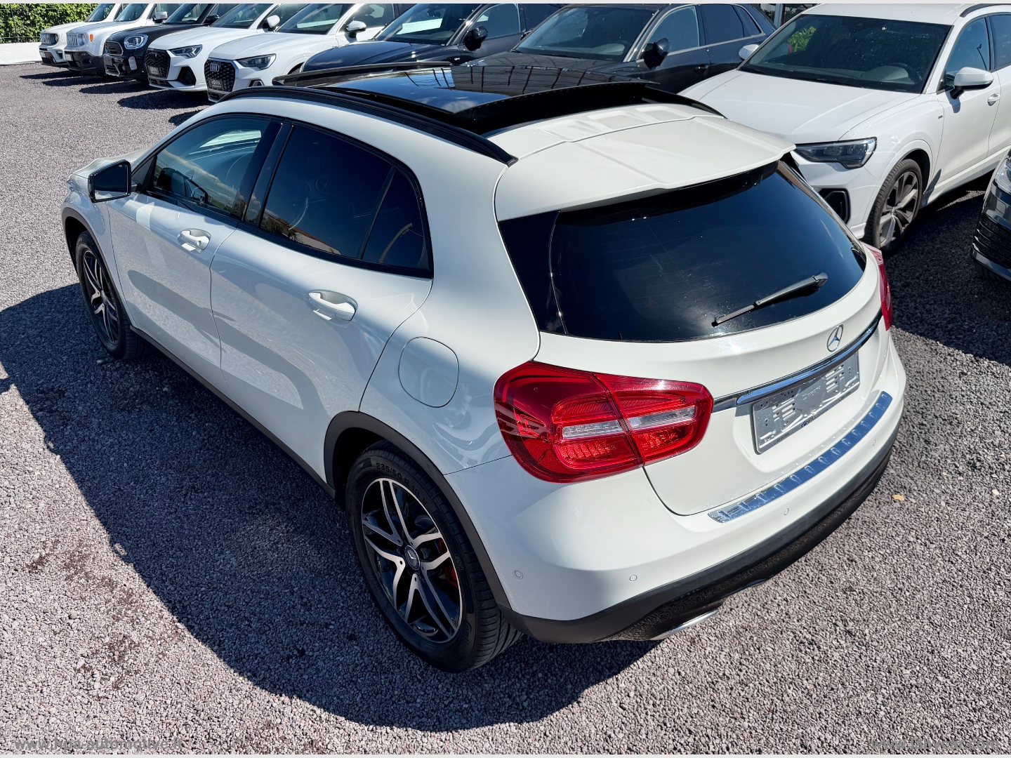 GLA 220d Automatic 4Matic Sport TETTO LED PELLE NAVI - immagine 6