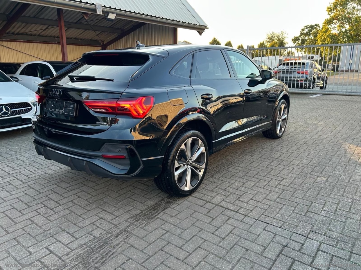 Q3 SPORTBACK 2.0TDI 200CV S-tronic S-LINE TETTO MATRIX SONOS RETROCAMERA - immagine 6