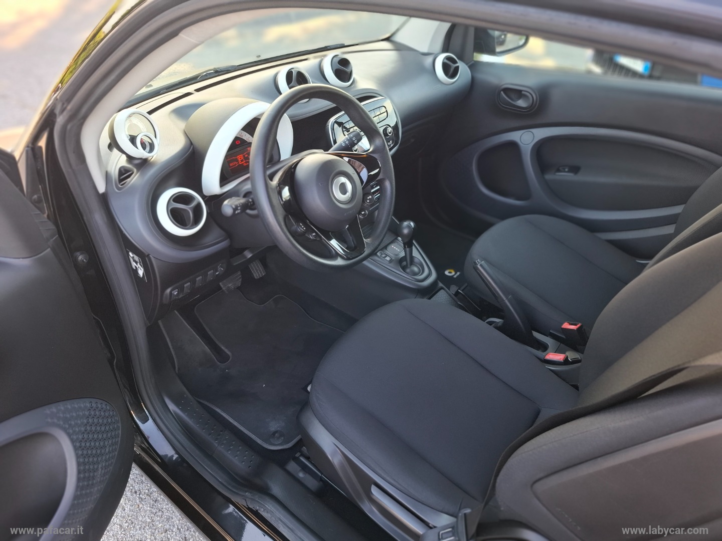 fortwo EQ Parisblue - immagine 6