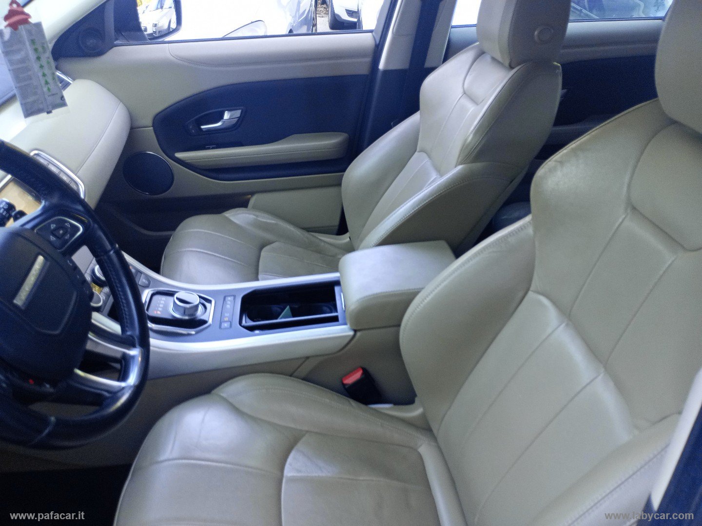 RR Evoque 2.0 TD4 150 CV 5p. Pure - immagine 6
