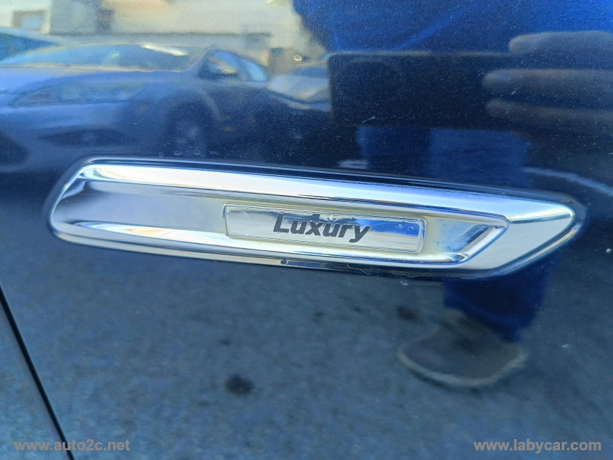 520d Touring Luxury - immagine 6
