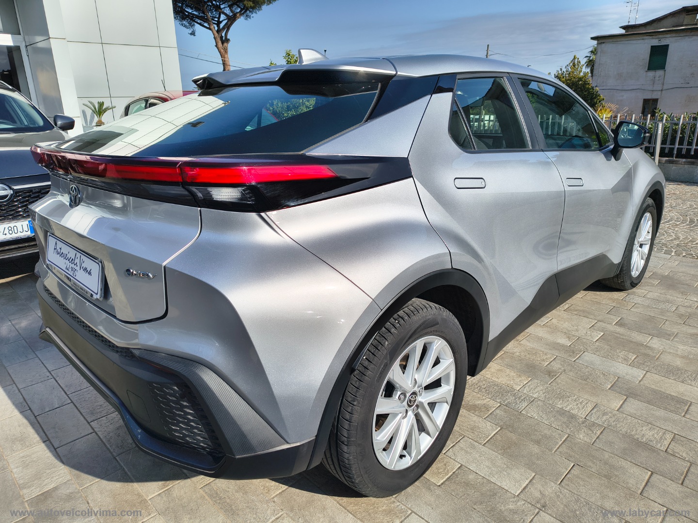 C-HR 1.8 HV Active - immagine 6