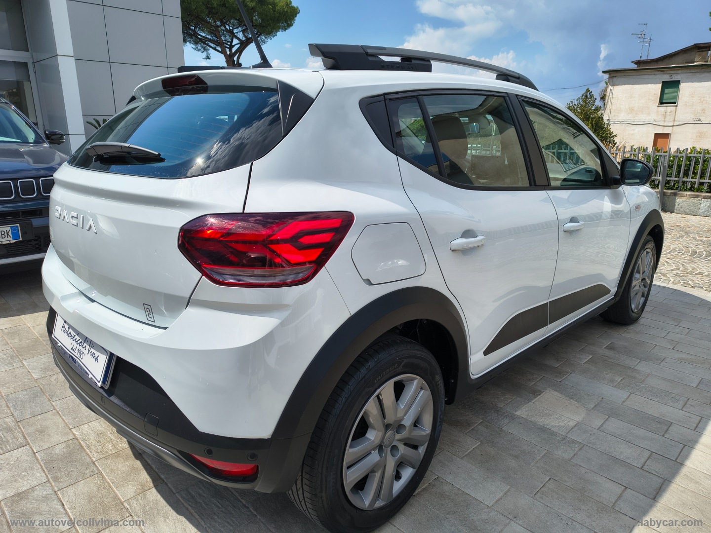 Sandero Stepway 1.0 TCe ECO-G Expression - immagine 6