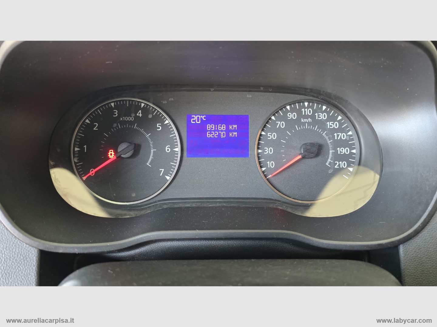 Duster 1.0 TCe 100CV ECO-G 4x2 Essential - immagine 6