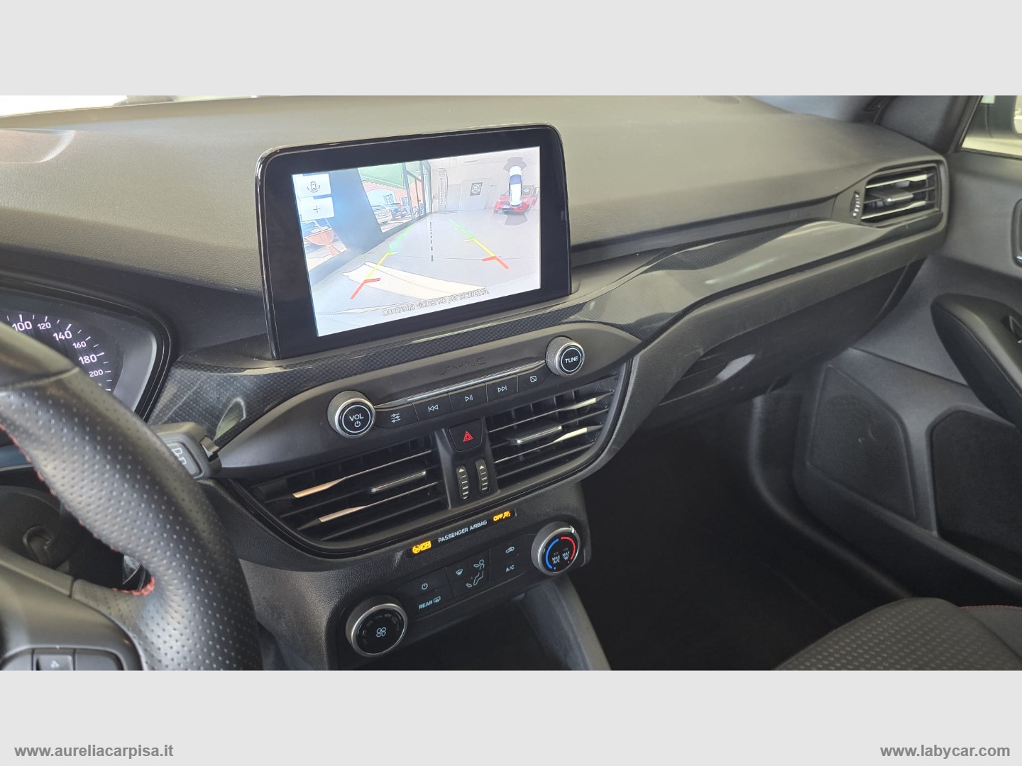 Focus 1.0 EcoBoost 125CV 5p. ST Line - immagine 6