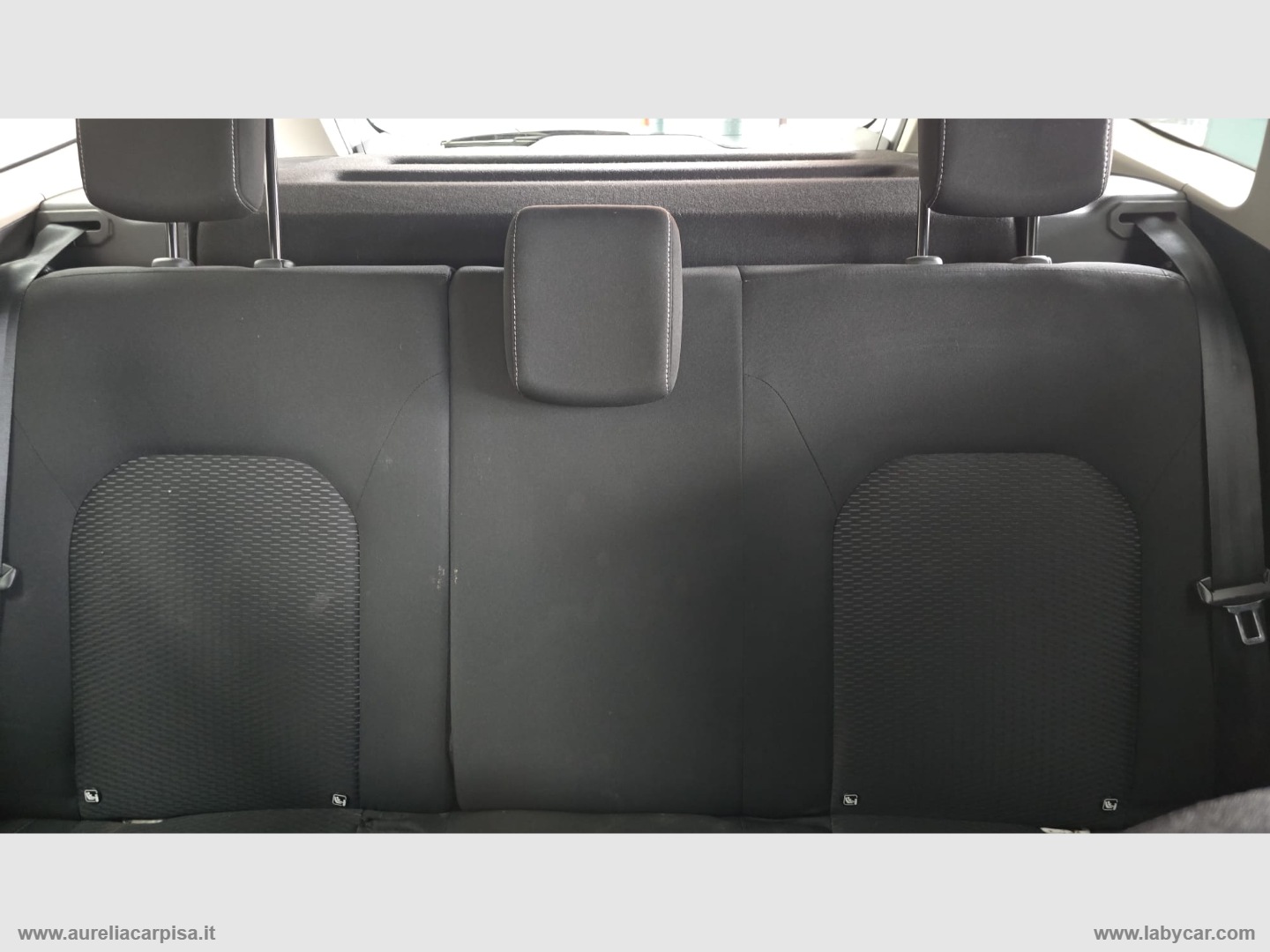 Duster 1.5 dCi 8V 110 CV 4x2 Comfort - immagine 6