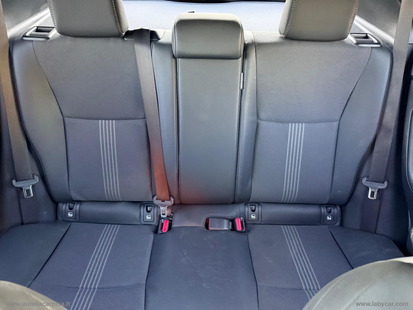 Yaris Cross 1.5 Hybrid 5p. E-CVT Advent. - immagine 6