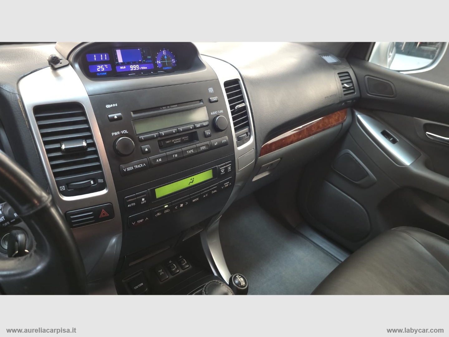 Land Cruiser 3.0 D-4D 16V 3p. aut. Exec. - immagine 6