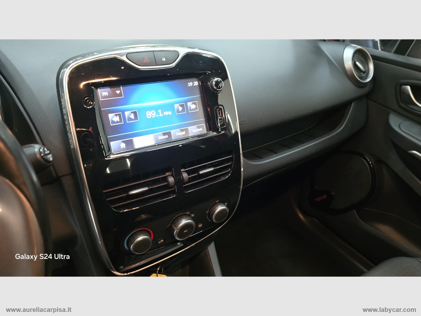 Clio 1.5 dCi 8V 75 CV 5p. Costume Nat. - immagine 6
