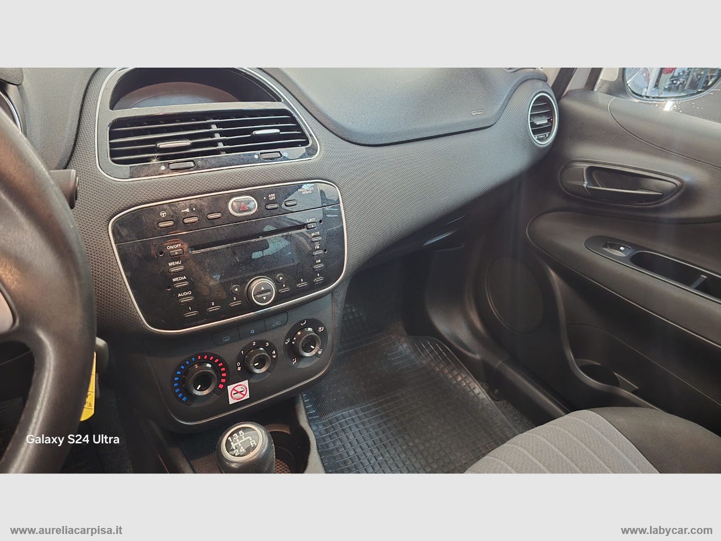 Punto 1.2 8V 5p. Lounge - immagine 6