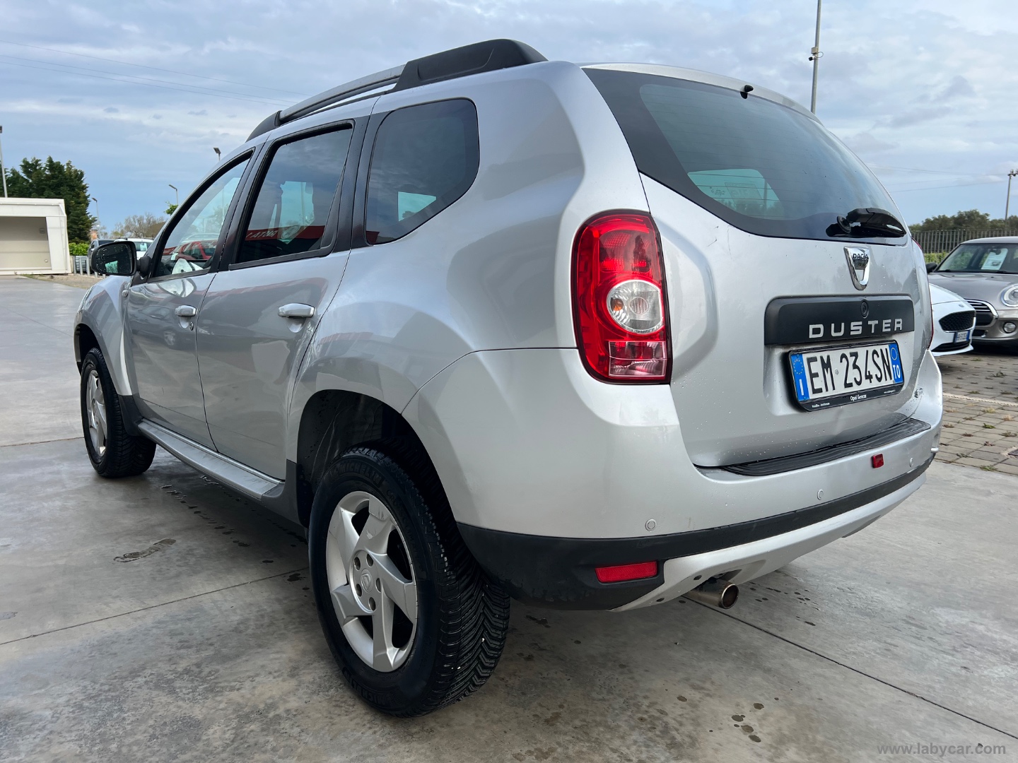 Duster 1.6 110 CV 4x2 GPL Lauréate - immagine 6