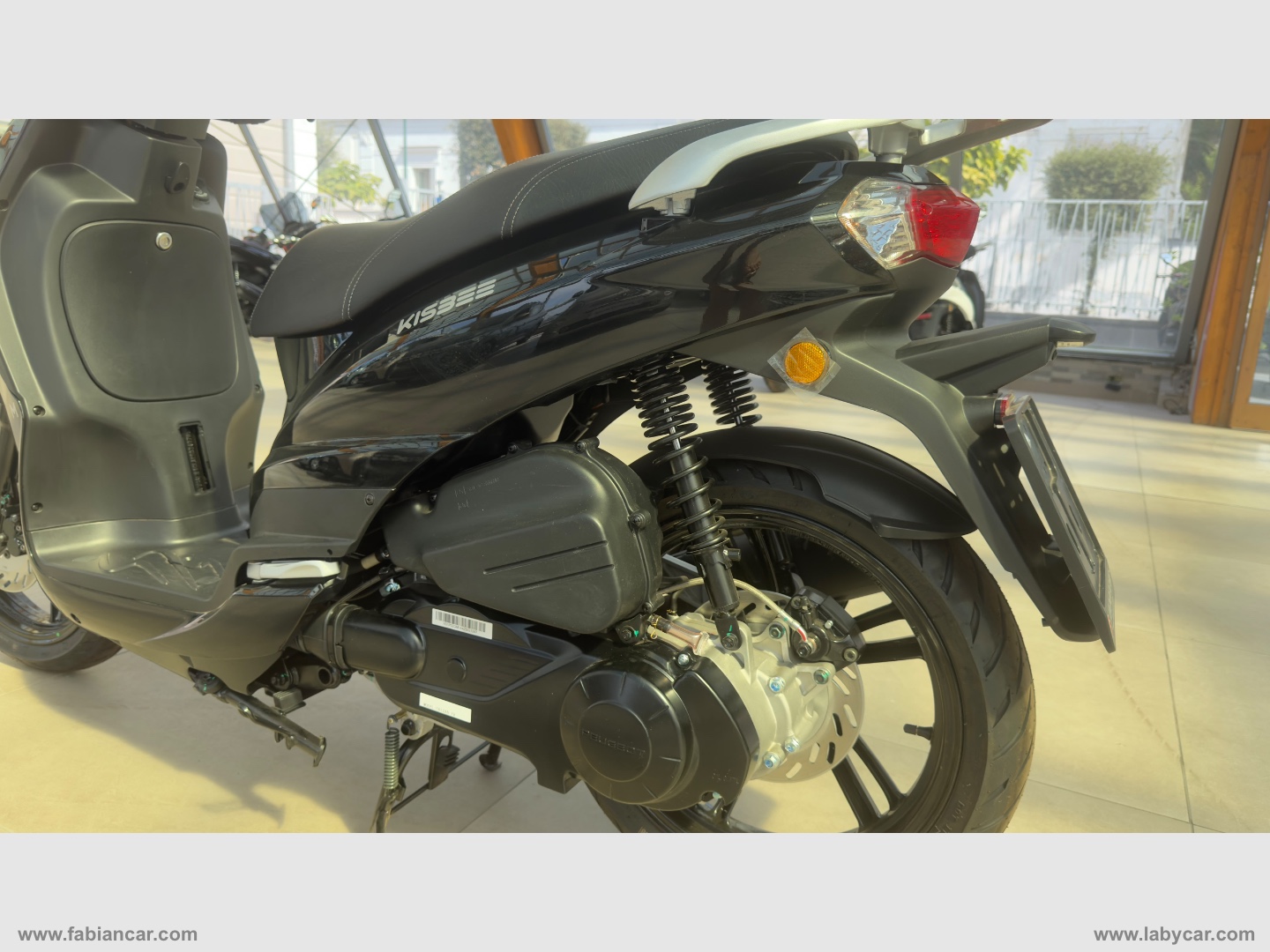 Kisbee M 125 - immagine 6