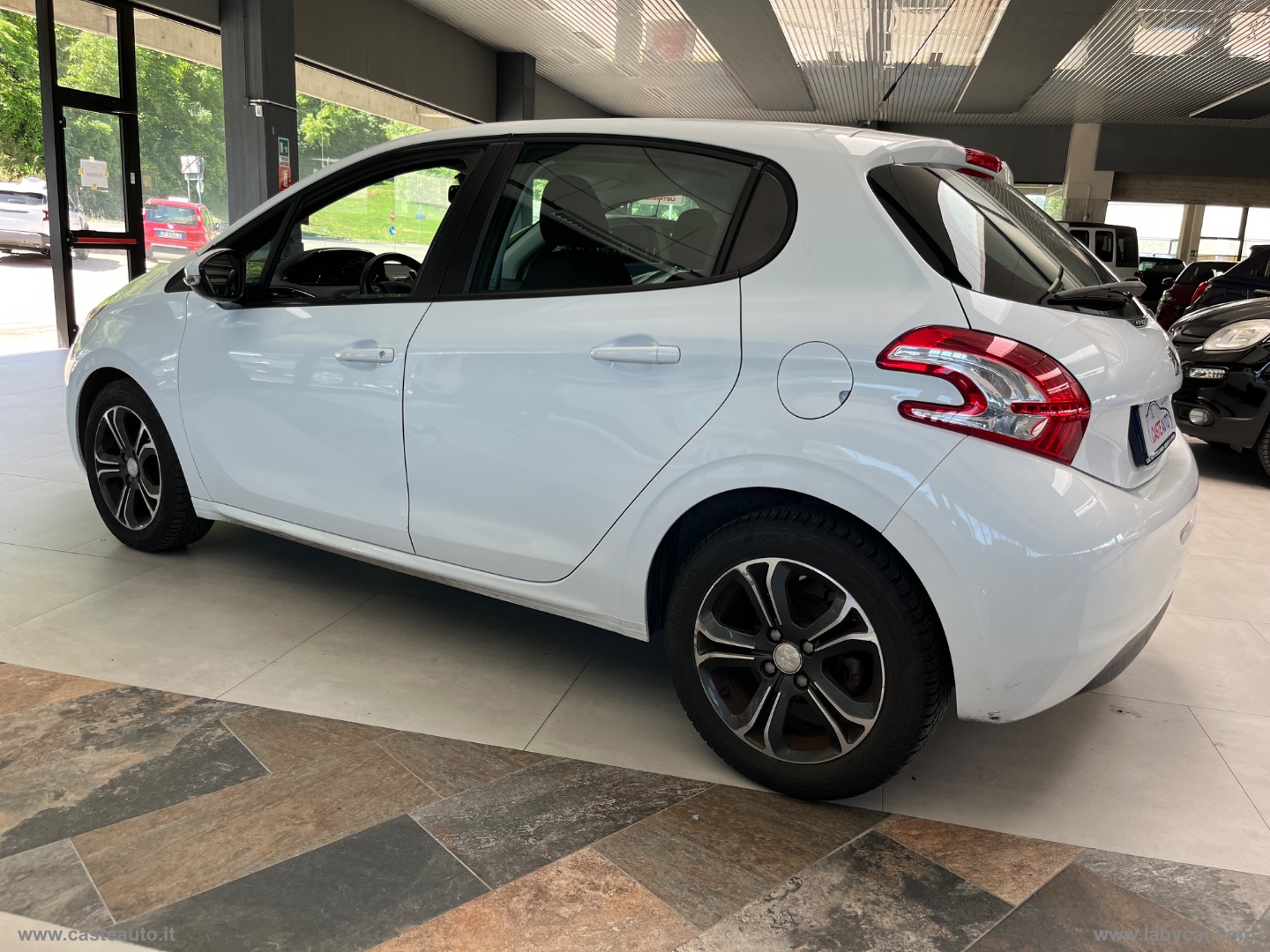 208 1.4 VTi 95 CV 5p. GPL Active - immagine 6