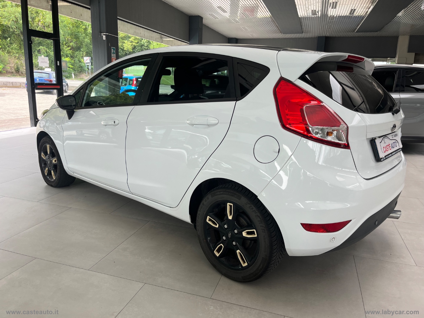 Fiesta 1.5 TDCi 95 CV 5p. ST-Line - immagine 6