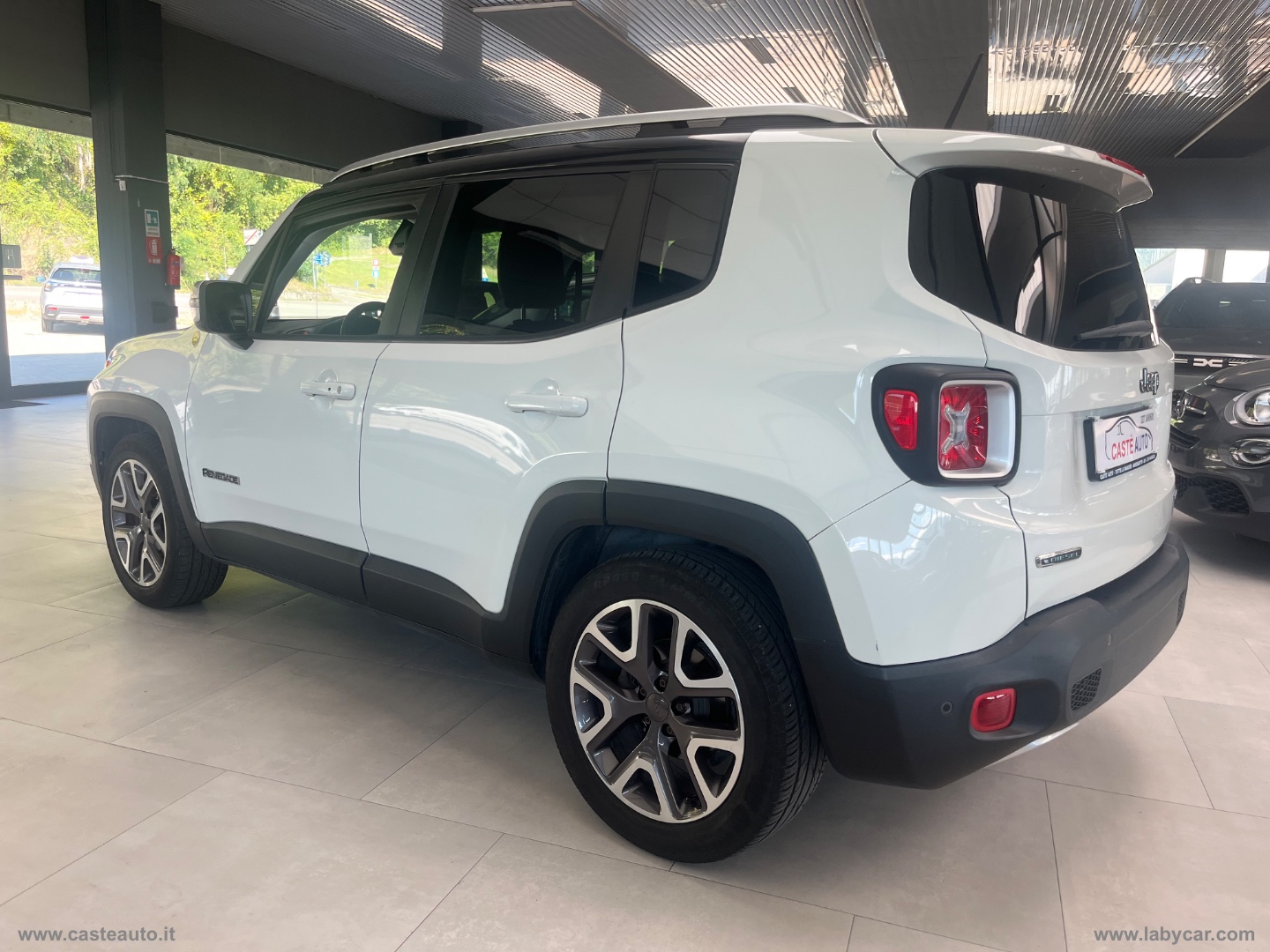 Renegade 1.6 Mjt 120CV Limited - immagine 6