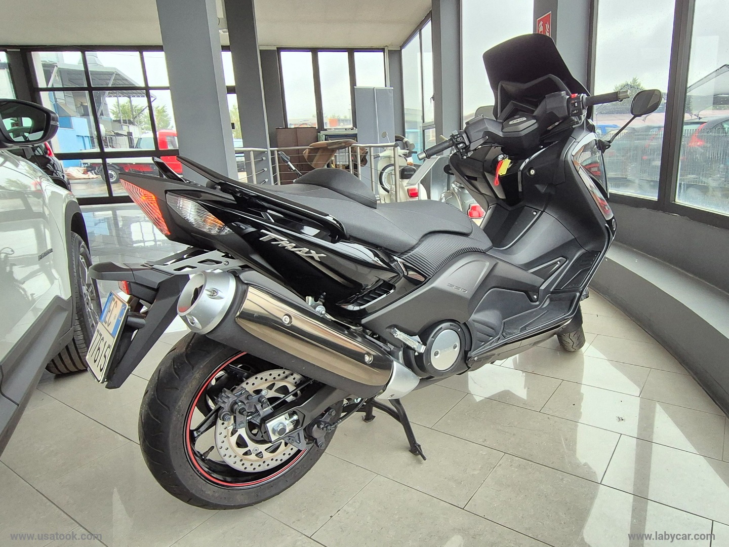 T-MAX 530 YAMAHA T-MAX 530 SOLO POCHISSIMI KM - immagine 6