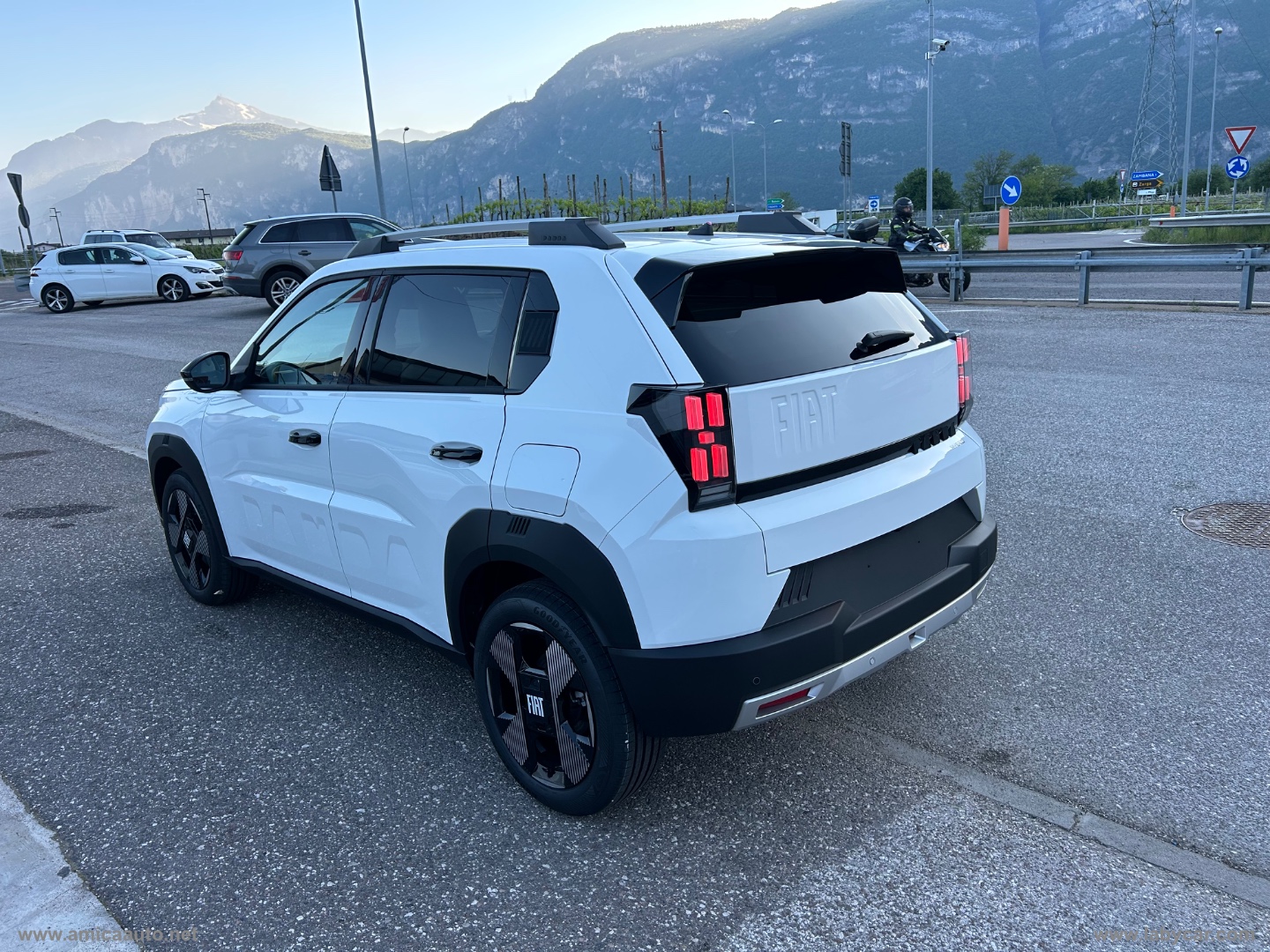 Grande Panda 1.2 Hybrid 110 S&S La Prima - immagine 6