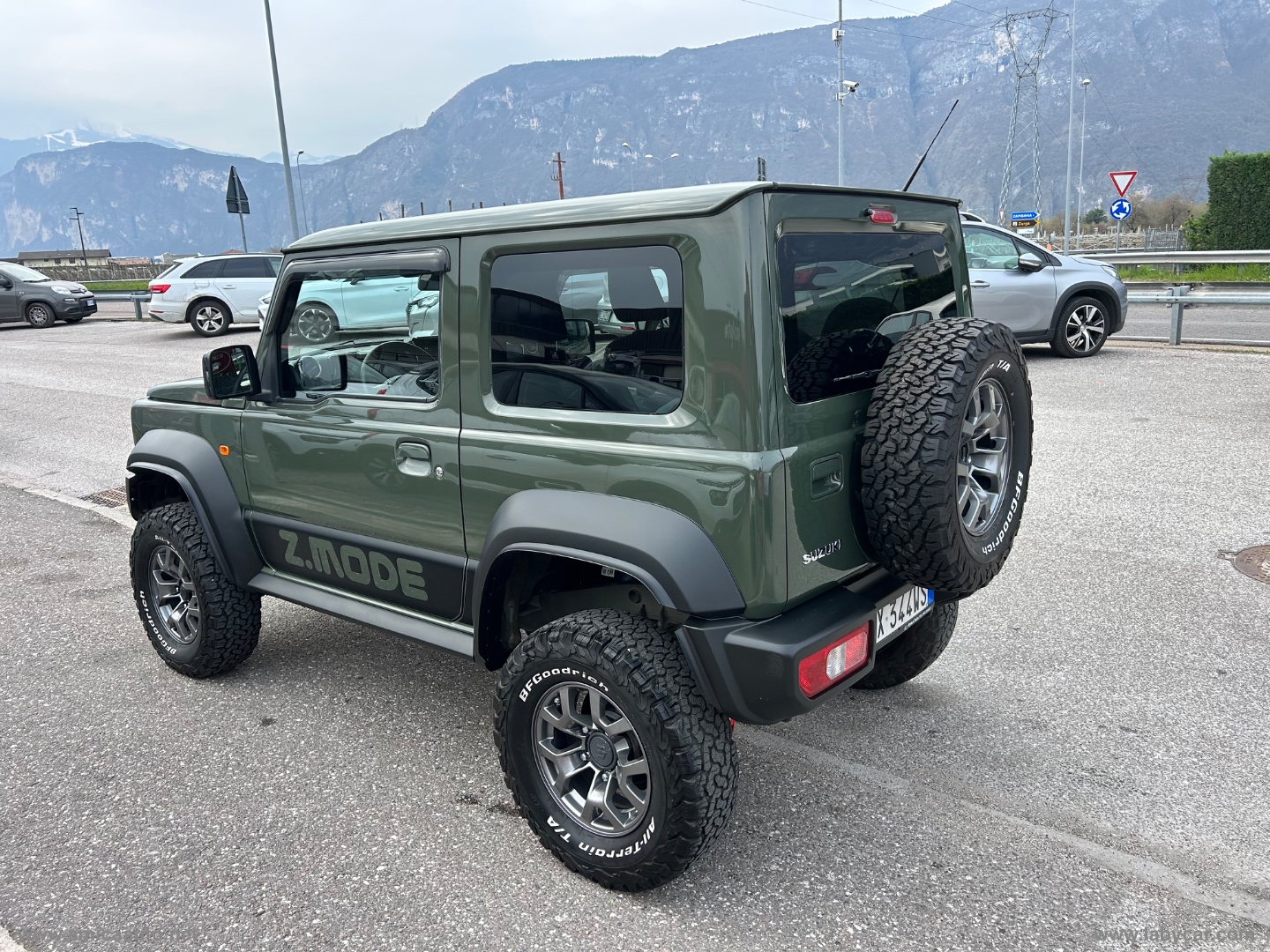 Jimny 1.5 5MT AUTOVETTURA 4 POSTI - Z-MODE LEGGERE NOTE - immagine 6