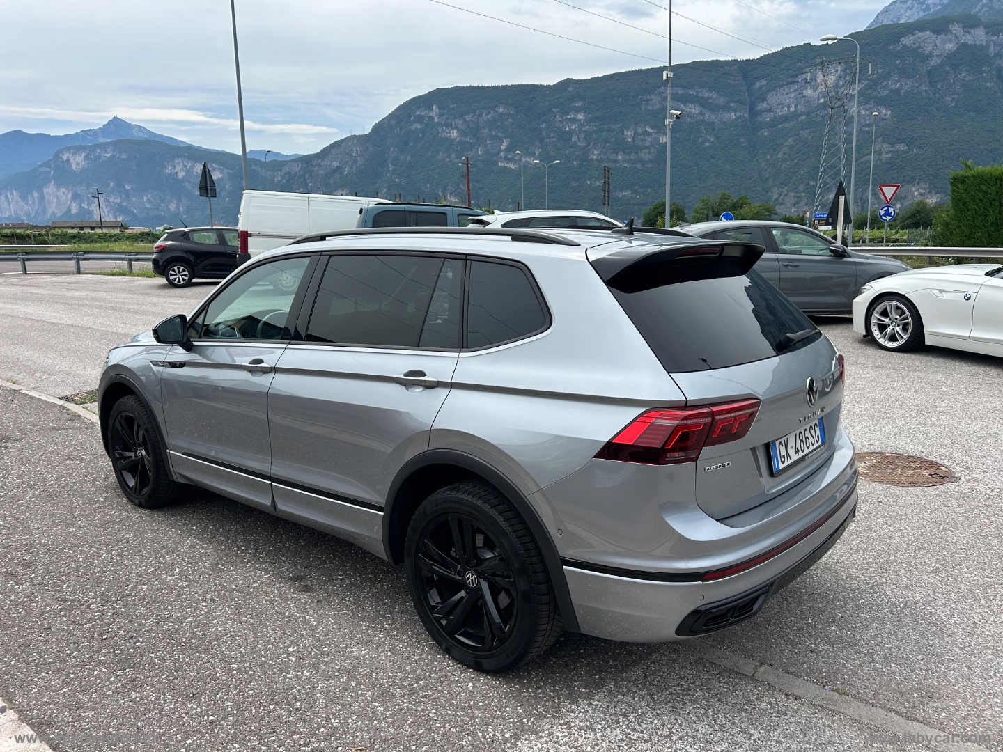 Tiguan Allsp.2.0 TDI SCR DSG 4MOT R-Line - immagine 6