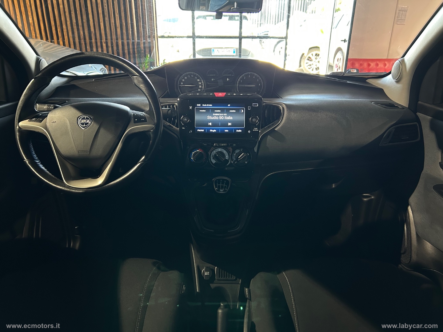 Ypsilon 1.0 FireFly 5p.S&S Hybryd Gold - immagine 6