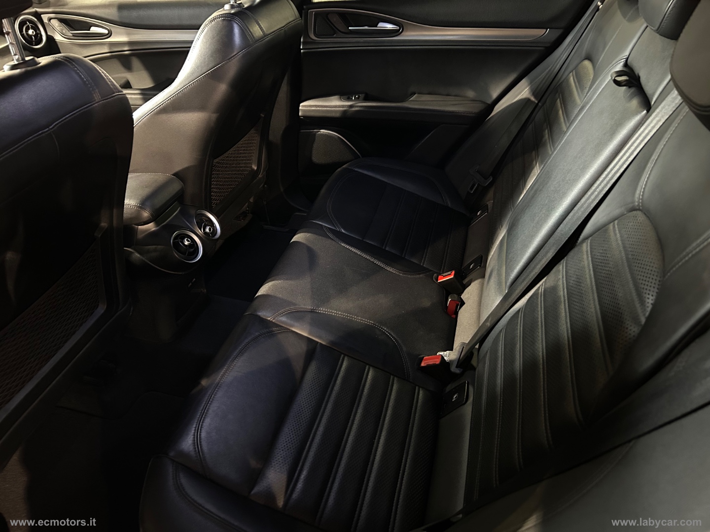 Stelvio 2.2 T.diesel 210CV AT8 Q4 Veloce - immagine 6
