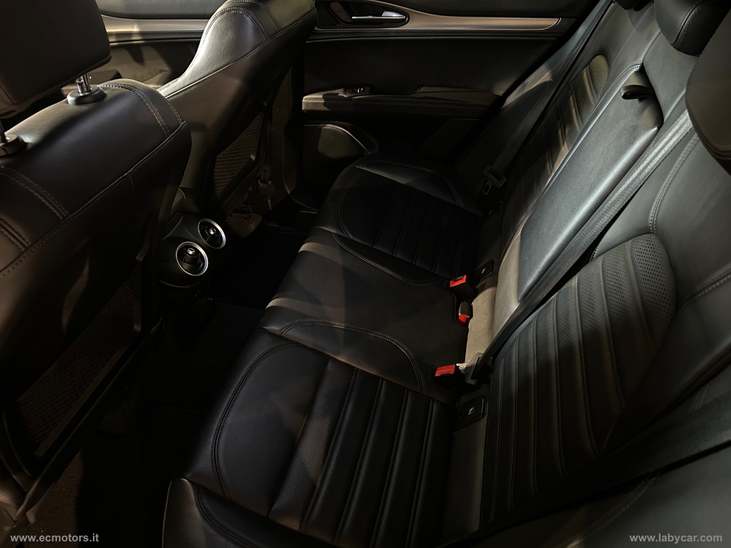Stelvio 2.2 T.diesel 210CV AT8 Q4 Veloce - immagine 6