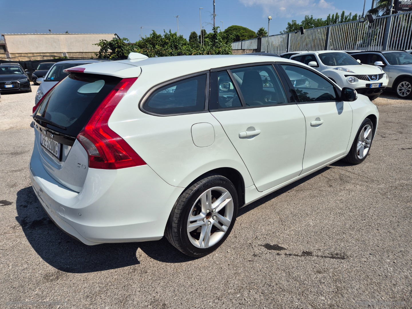 V60 D2 Business - immagine 6