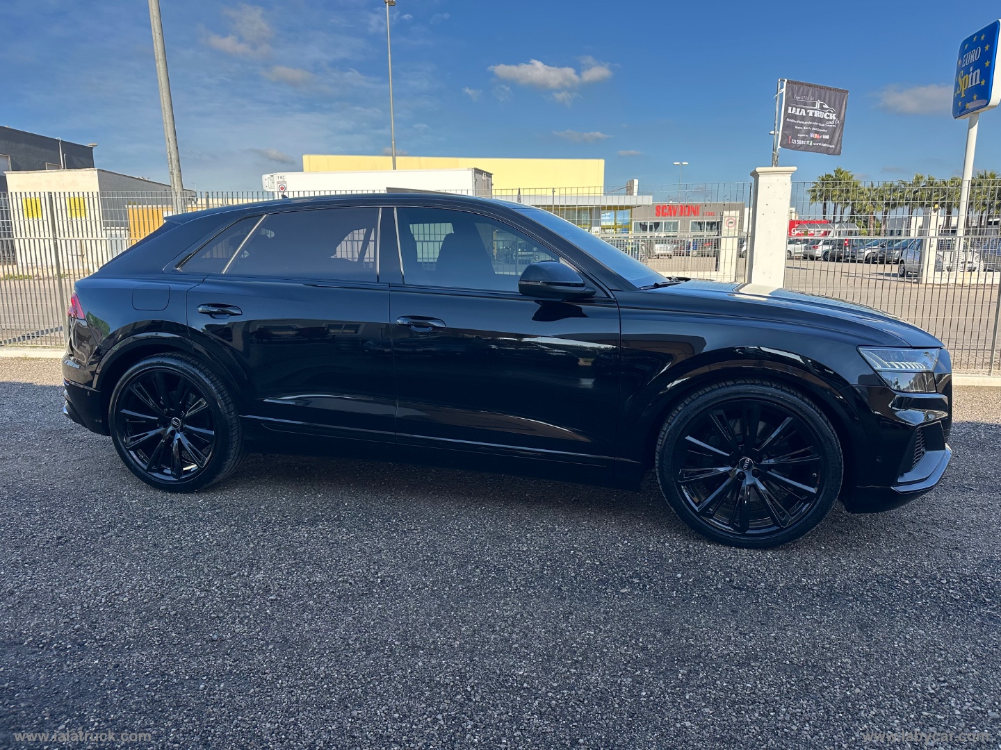 SQ8 TDI quattro tiptronic TOTAL BLACK CARBONI - immagine 6
