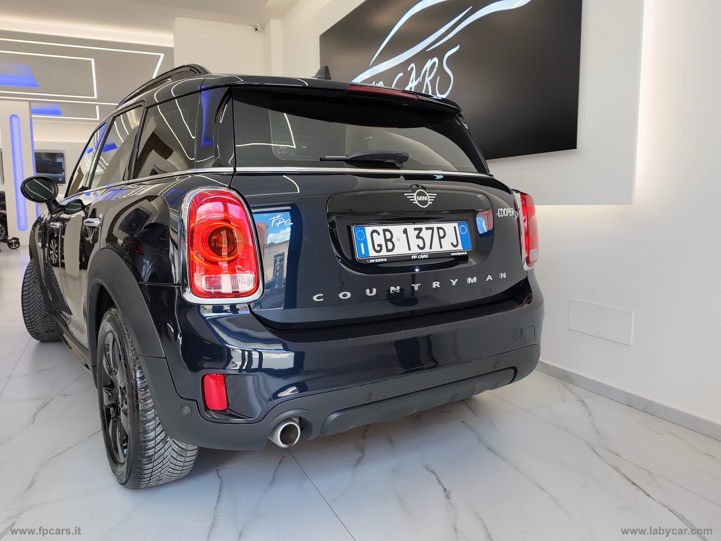 Mini Cooper D Business Countryman Aut. - immagine 6