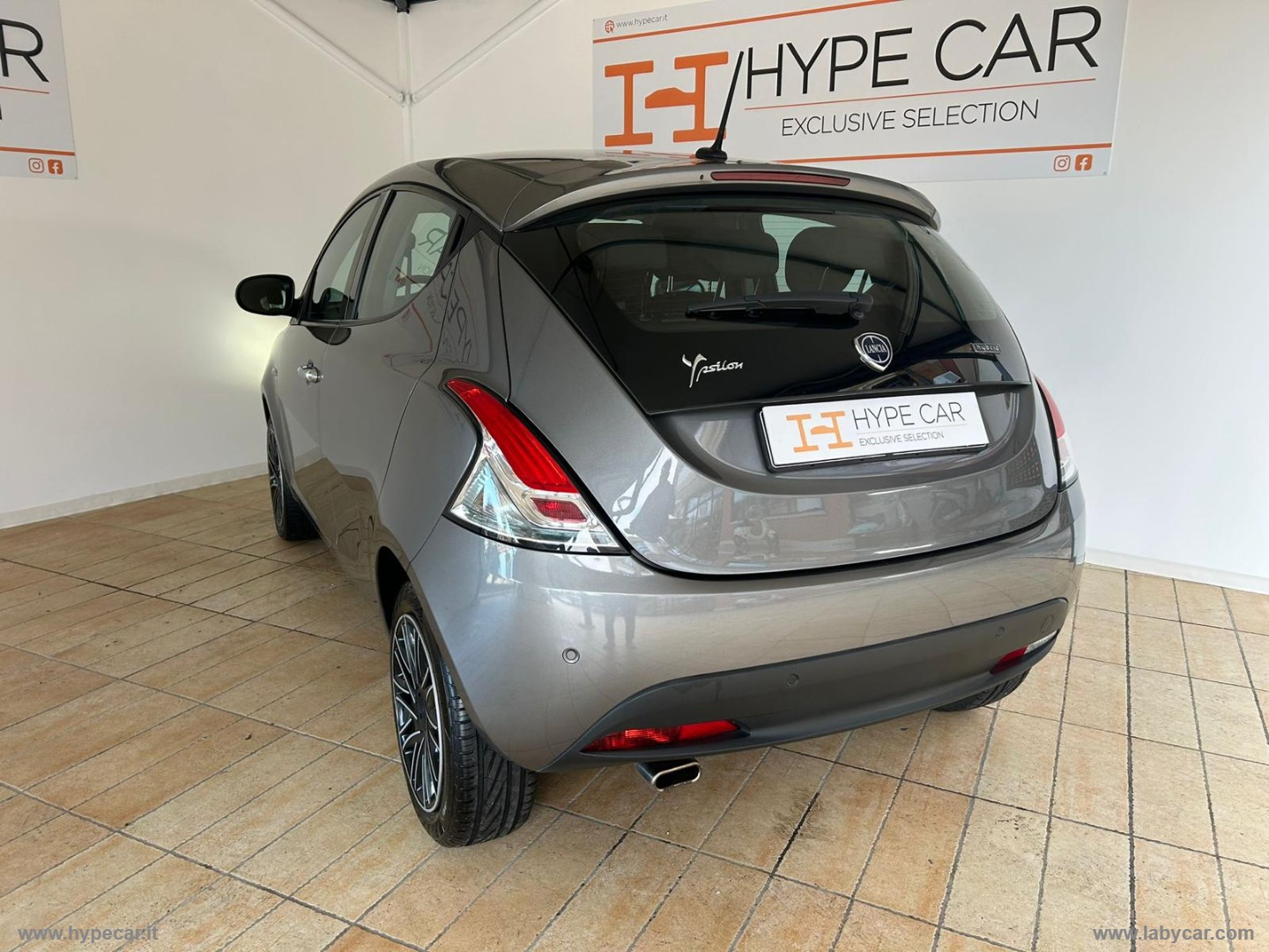 Ypsilon 1.0 FireFly 5p.S&S Hybryd Gold - immagine 6
