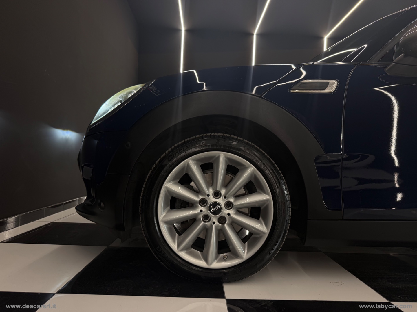 Mini Cooper D Business Clubman Aut. - immagine 6