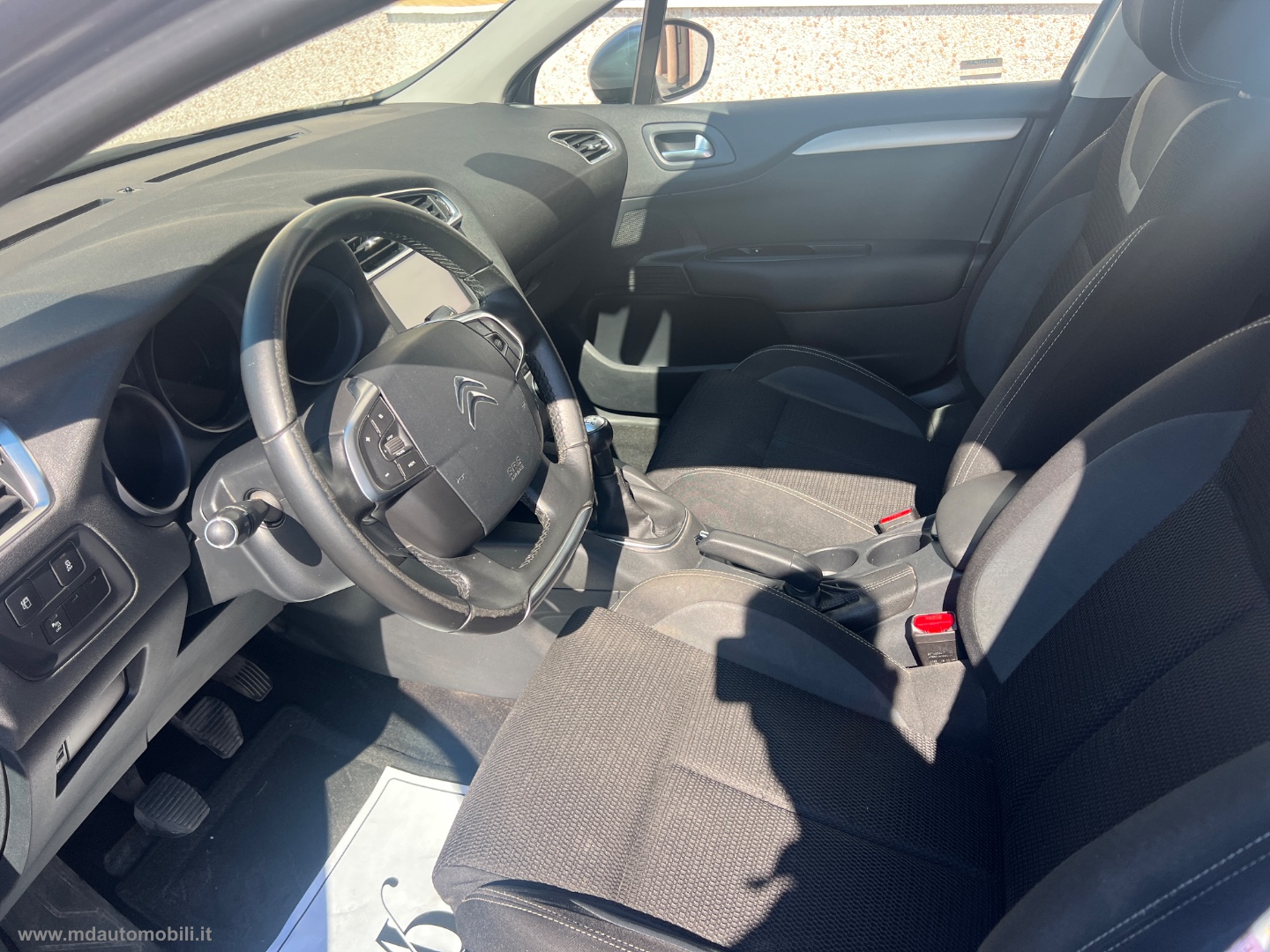 C4 BlueHDi 100 Feel EURO6 SOLO KM.132000 - immagine 6