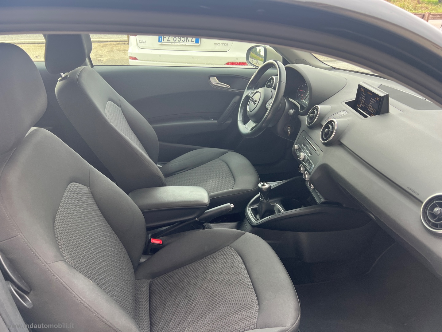 A1 1.0 82CV TFSI Admired S-LINE CERCHI 17 - immagine 6