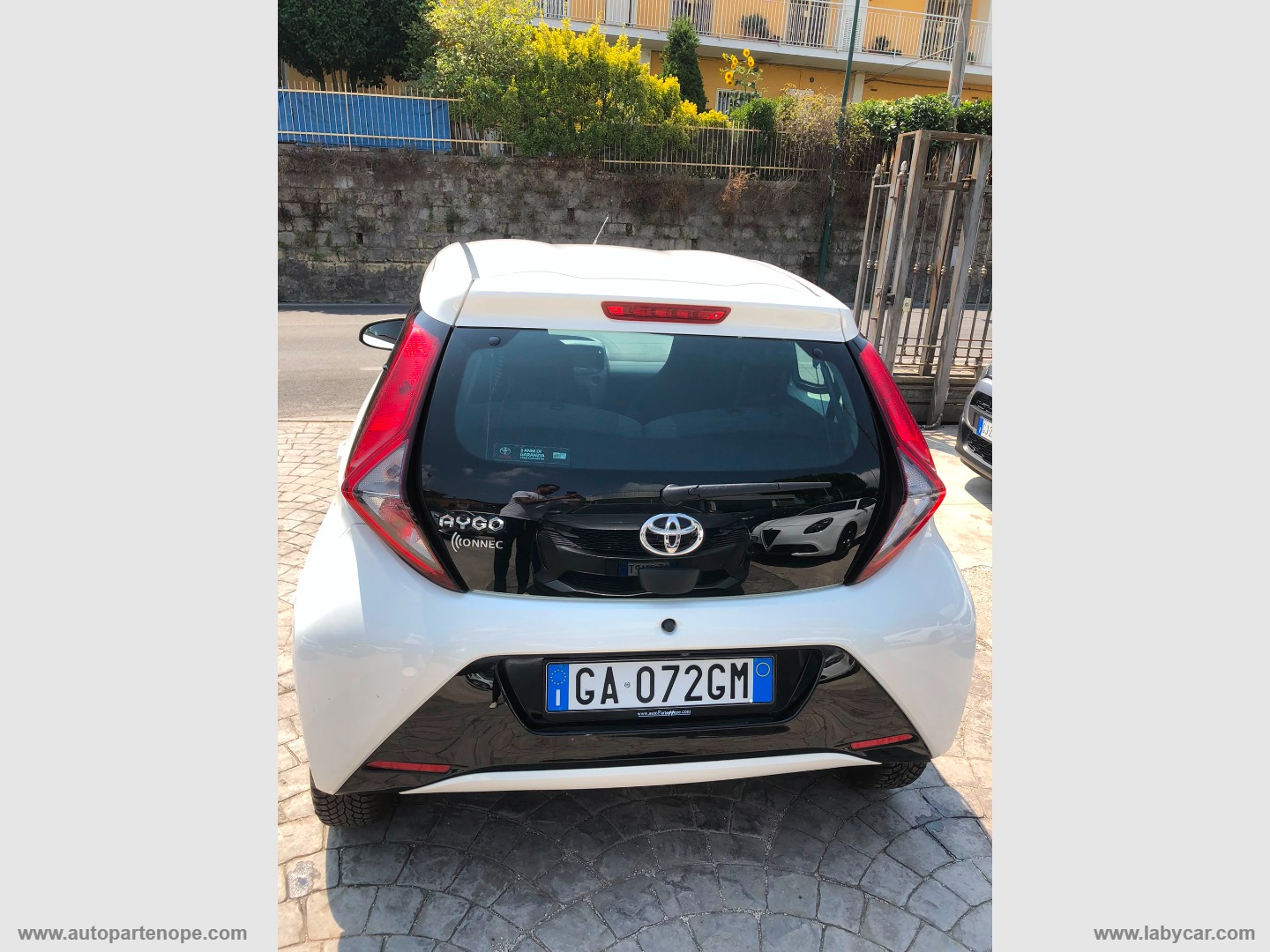 Aygo Connect 1.0 VVT-i 72 CV 5p. x-play - immagine 6