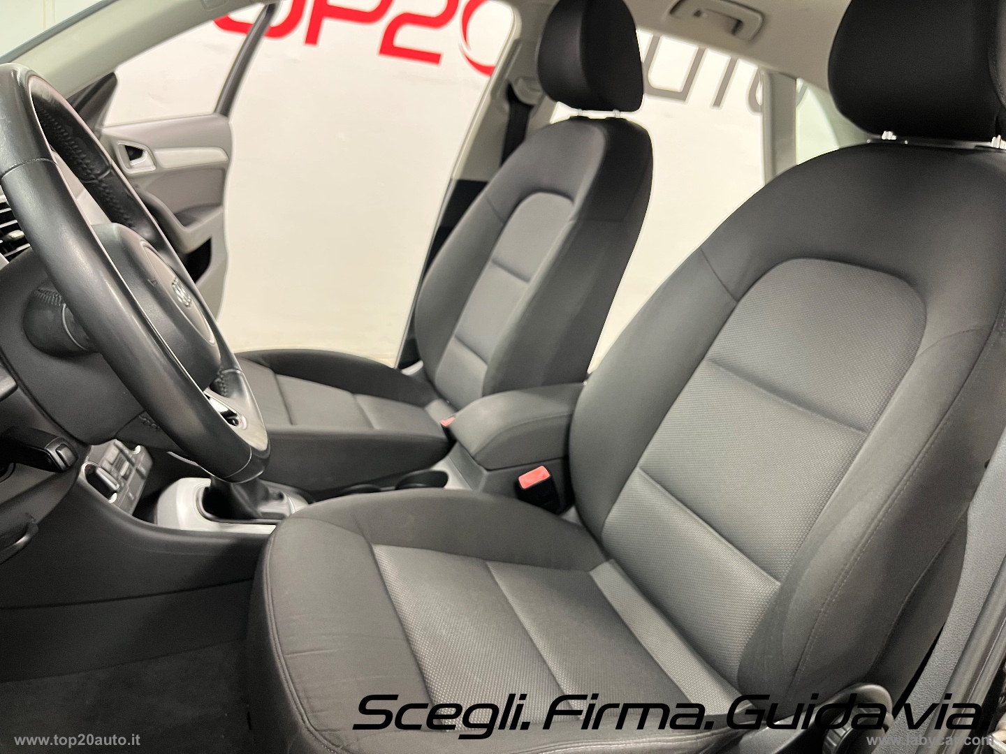 Q3 2.0 TDI 120CV Business - immagine 6