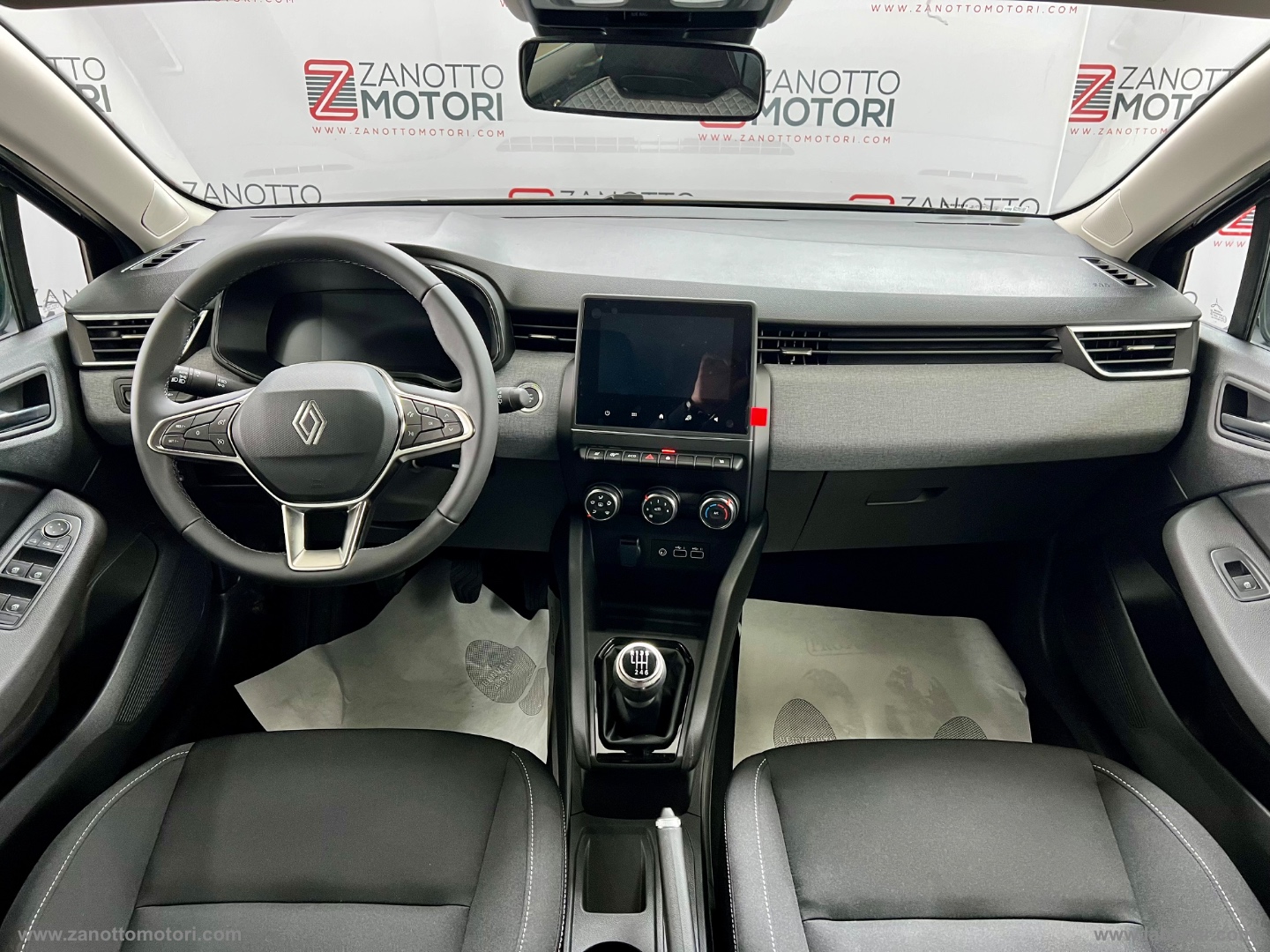 Clio ECO-G 100 CV Evolution PRONTA CONSEGNA - immagine 6