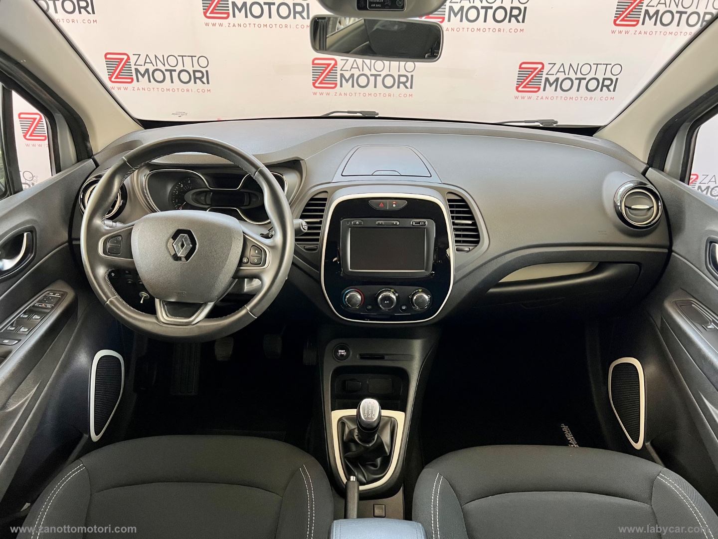 Captur dCi 8V 90 CV Life PREZZO REALE - immagine 6