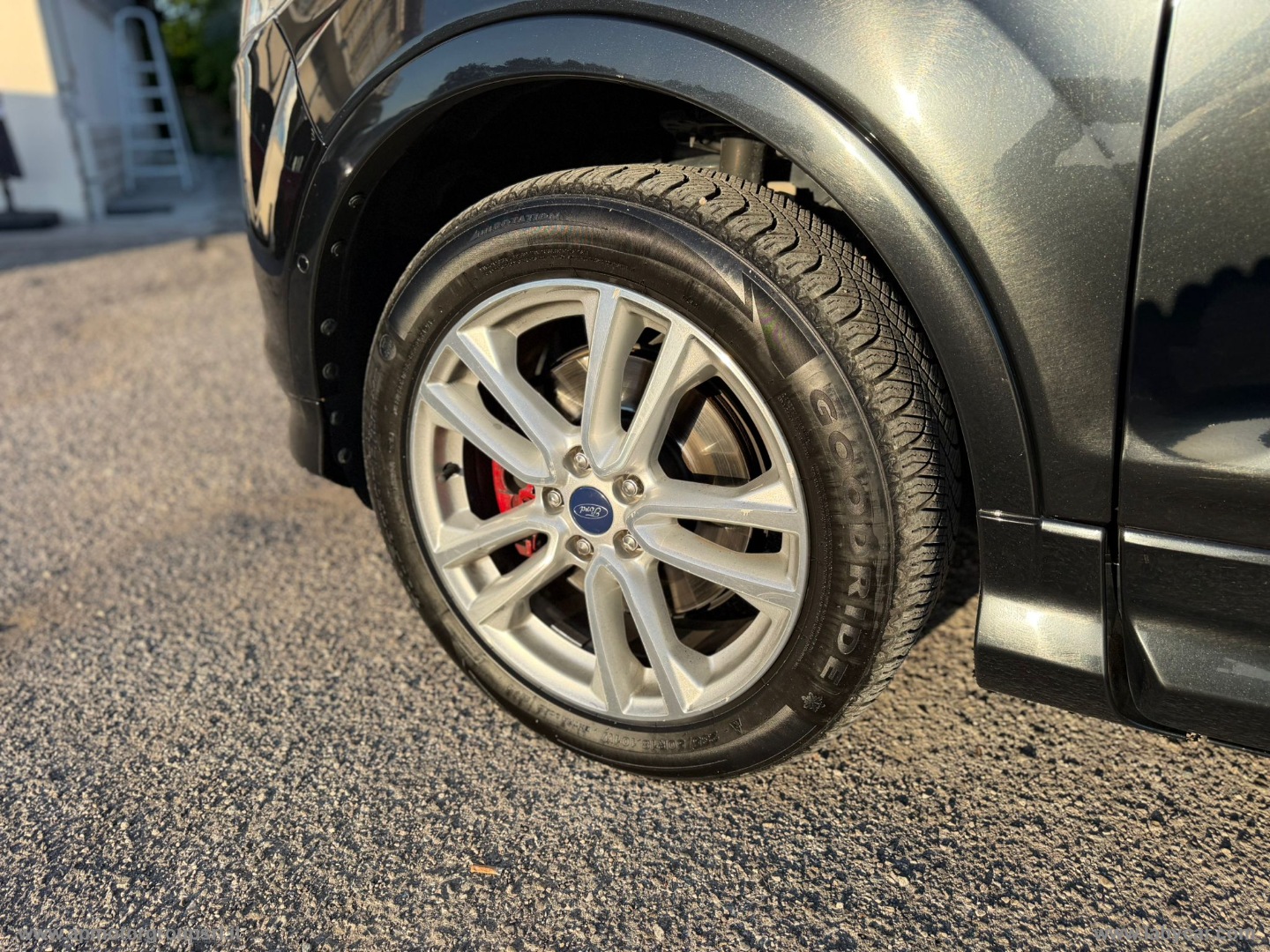Kuga 2.0 TDCI 180 CV S&S 4WD Pow. Tit. X - immagine 6