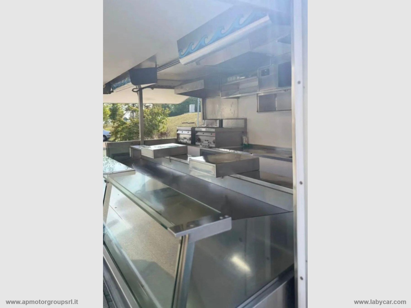 T35 TRUCK&FOOD FURGONE PANINOTECA - immagine 6