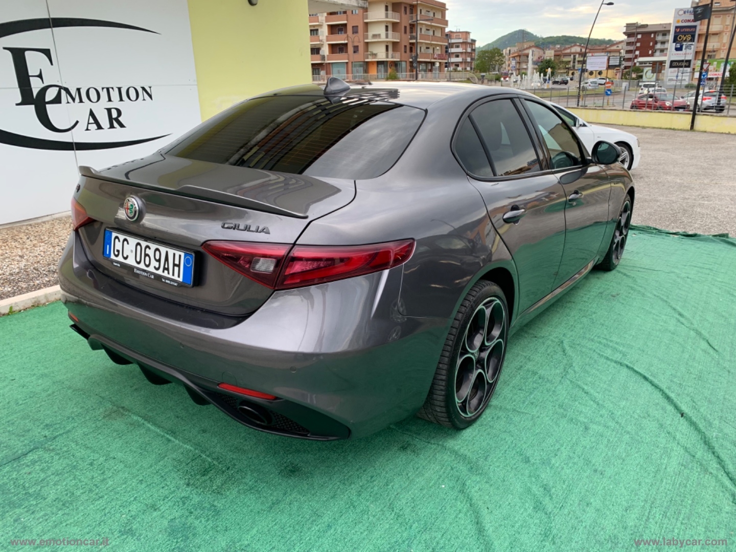 Giulia 2.2 TD 210 CV AT8 AWD Q4 Veloce - 2020 - immagine 6