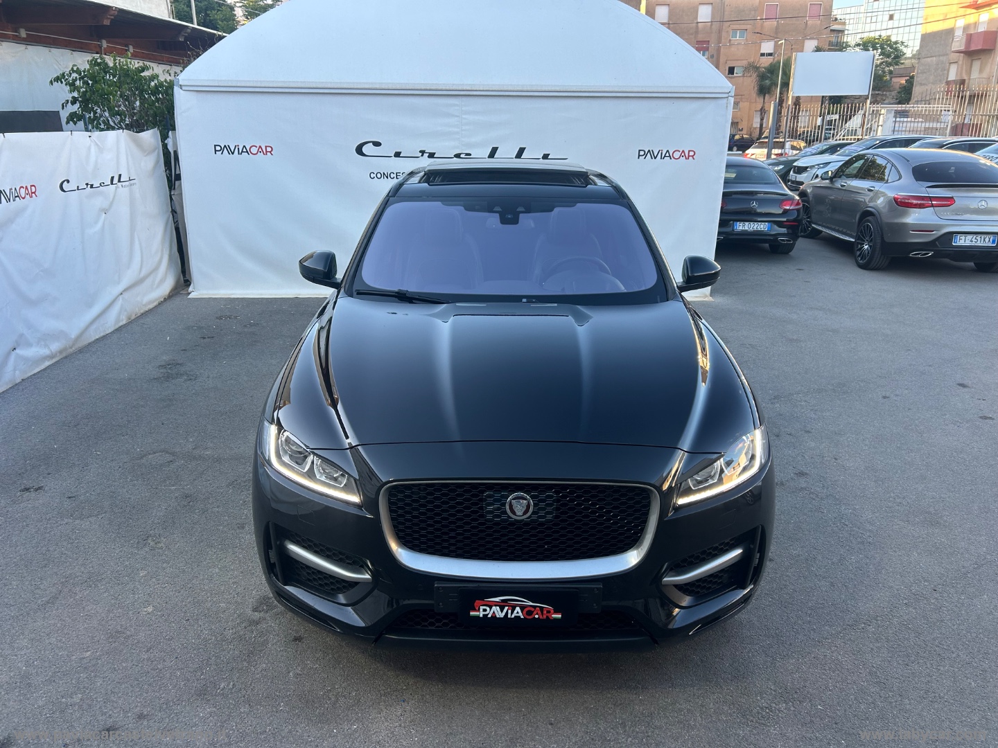 F-Pace 2.0 D 180 CV AWD aut. R-Sport - immagine 6
