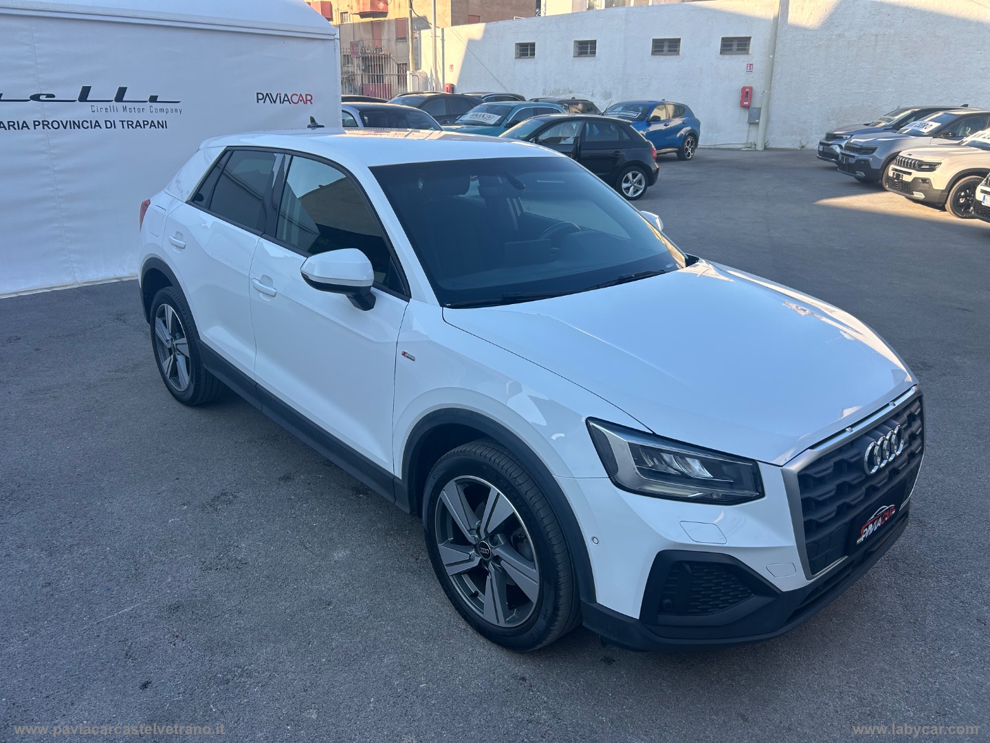 Q2 30 TDI S tronic Identity Black - immagine 6